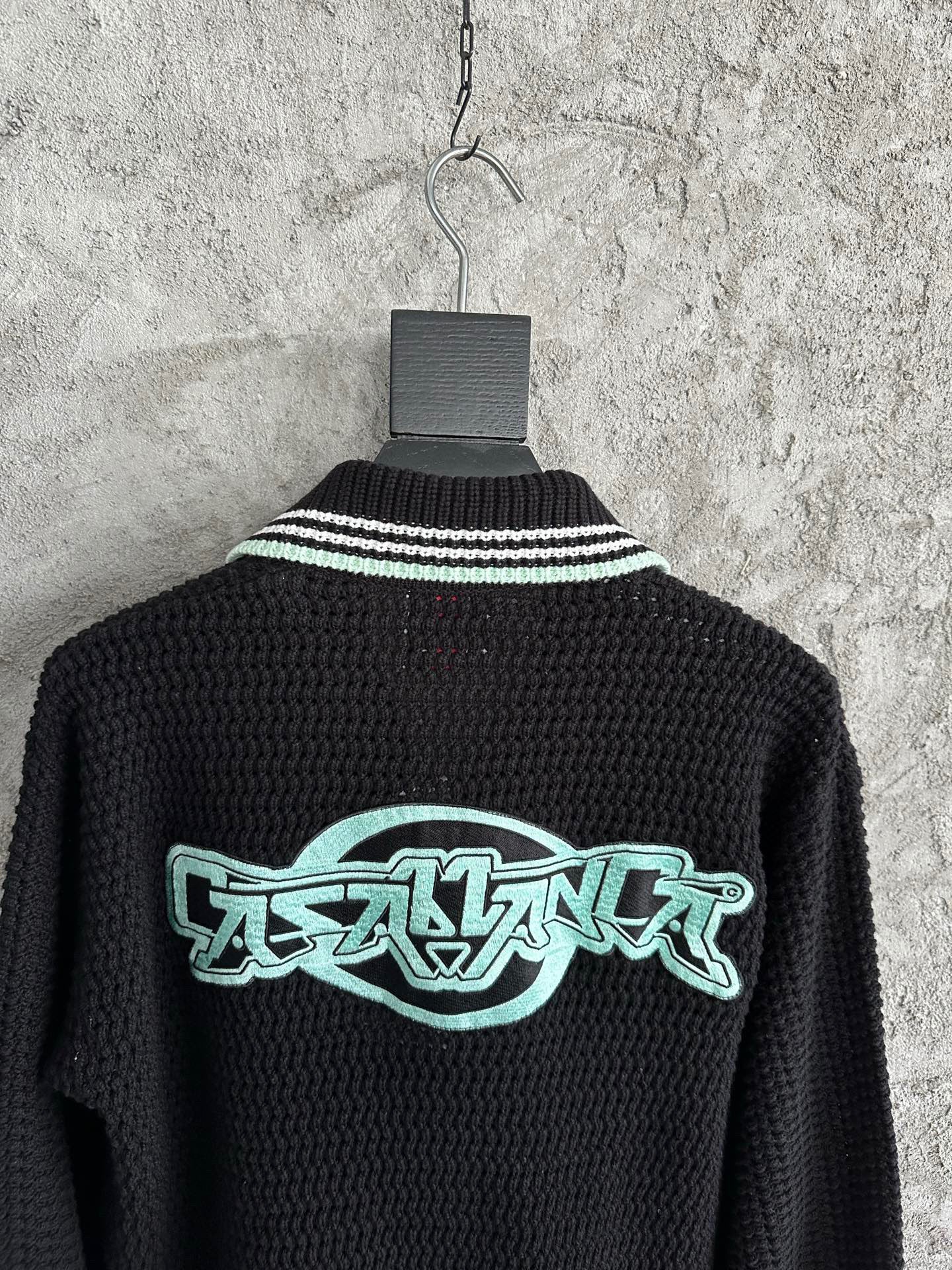 Casa B cardigan en maille à design côtelé