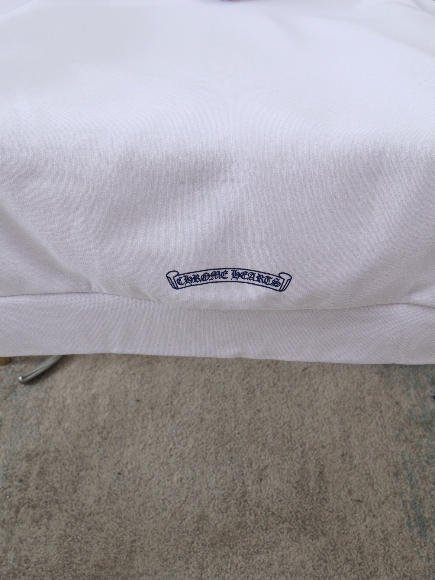 Gilet Chrome blanc Sanskrit print