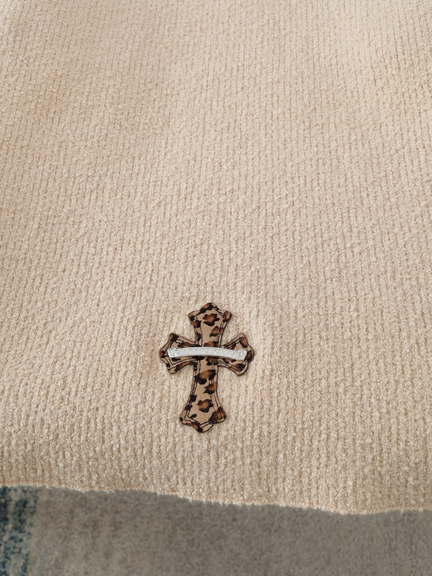 Pull croisé imprimé léopard CHROME