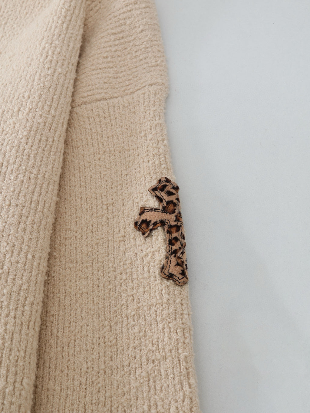 Pull croisé imprimé léopard CHROME