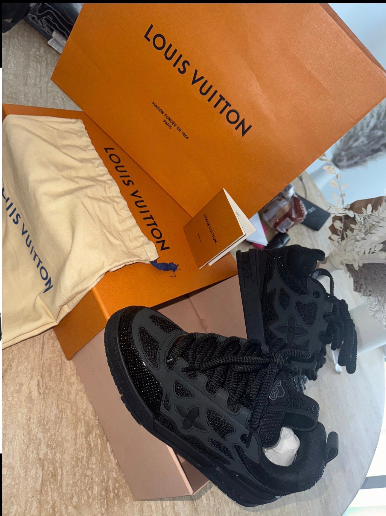 Skate Swarovski noir V3S