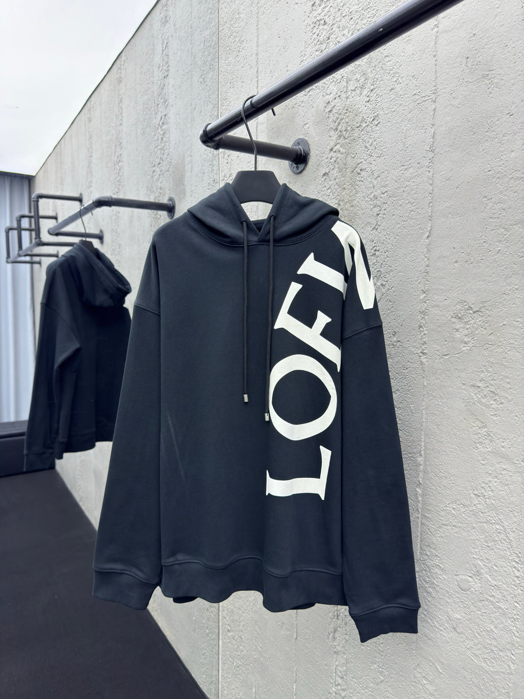 Sweat shirt à capuche décontracté Loew 10/10