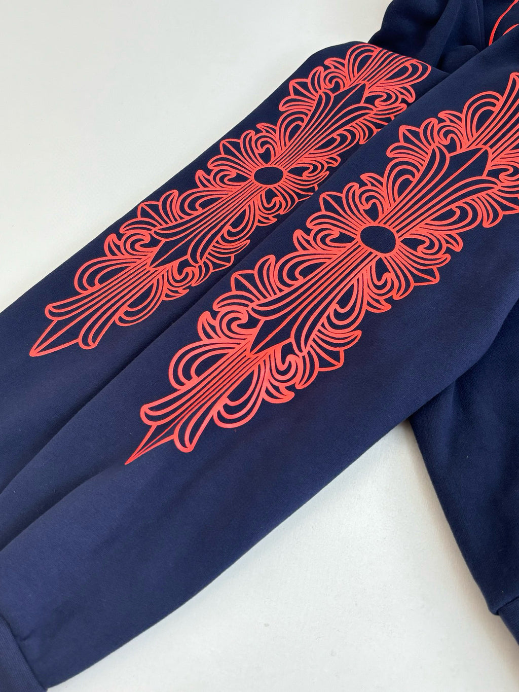 Sweat Blue Red Chrome