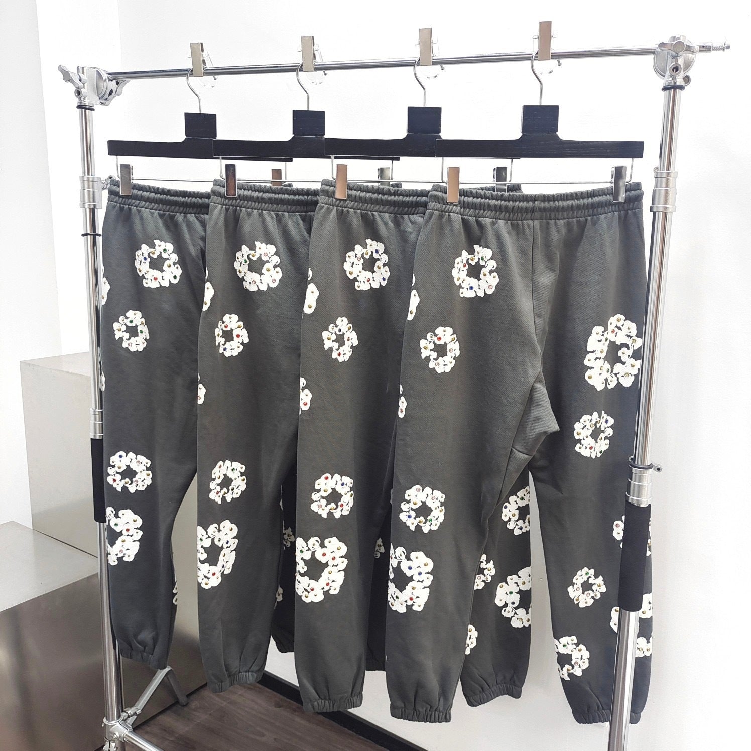 Pantalon Grey foncé kapok