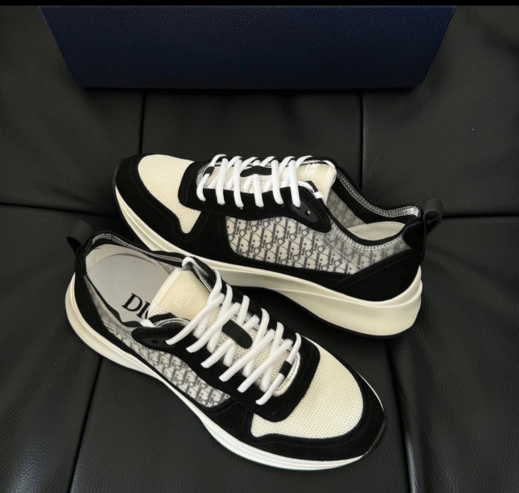 Sneakers B25 10/10 Black an White Cd