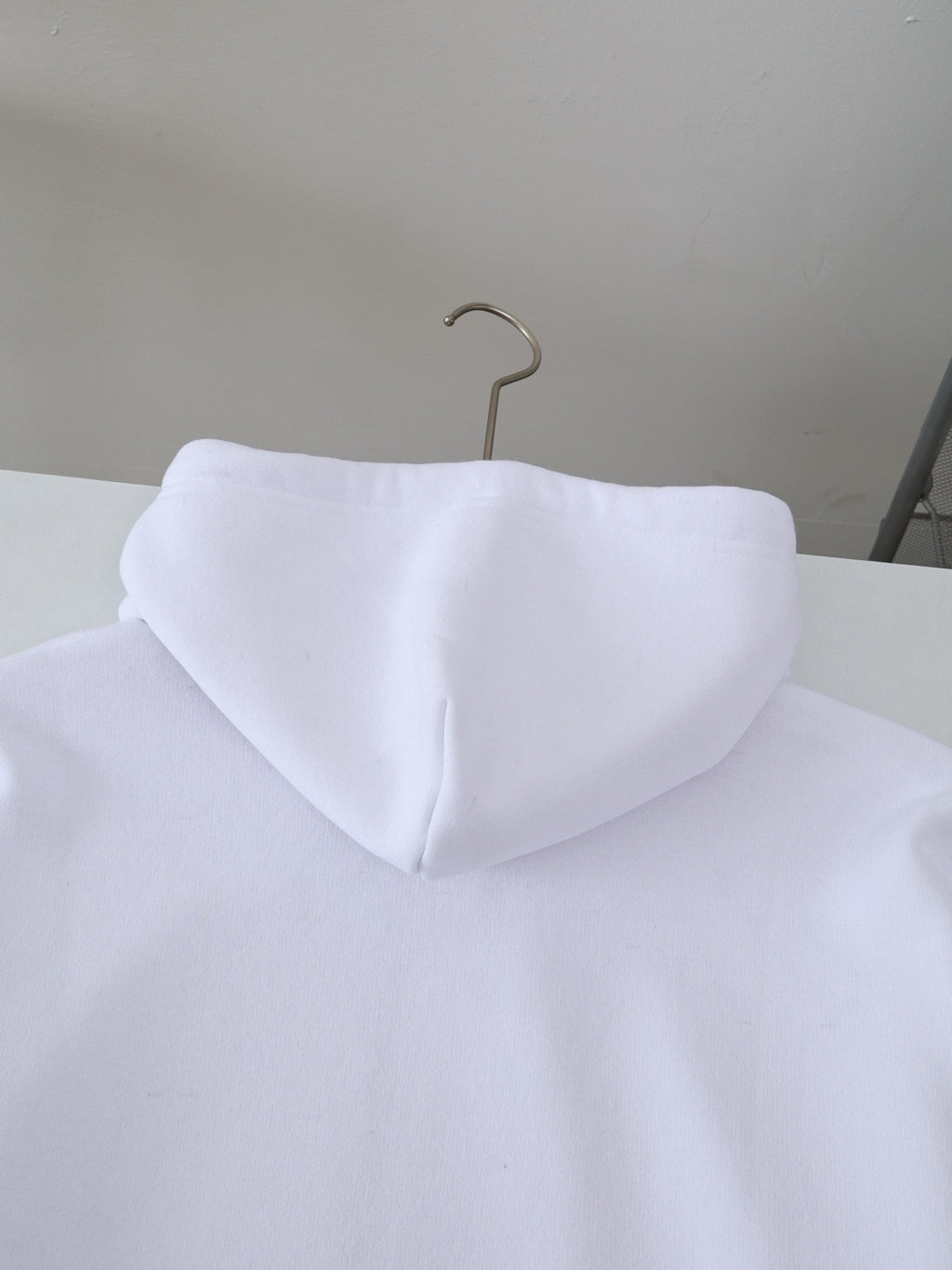 Gilet Chrome blanc Sanskrit print