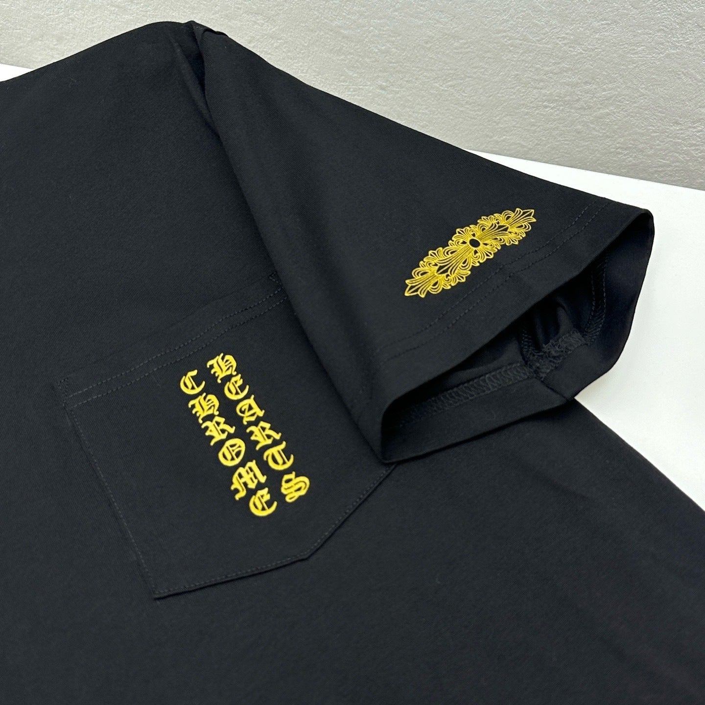 T shirt chrome Black and yellow