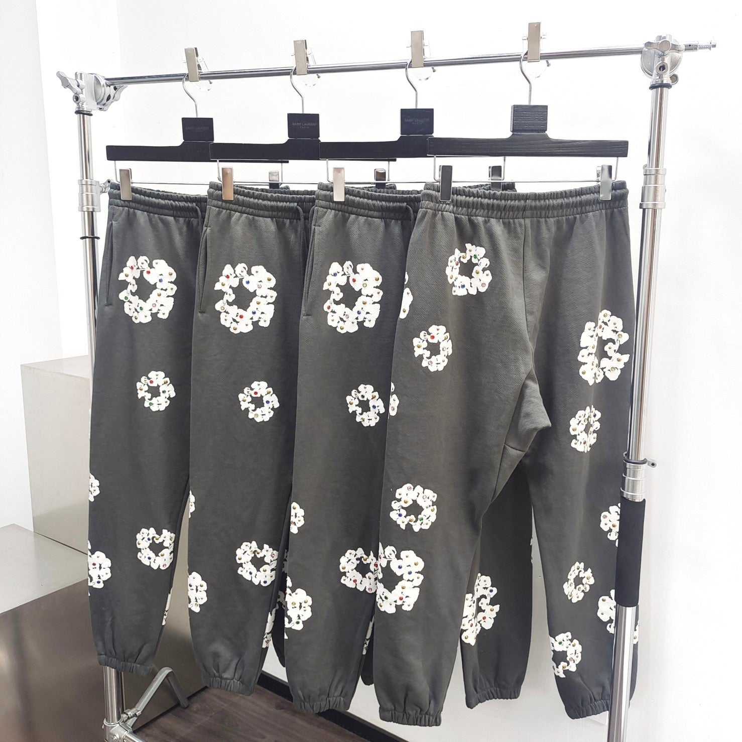 Pantalon Grey foncé kapok