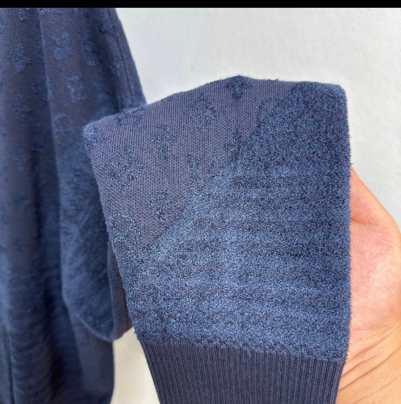 Sweat Lv jacquard mono bleu nuit 10/10