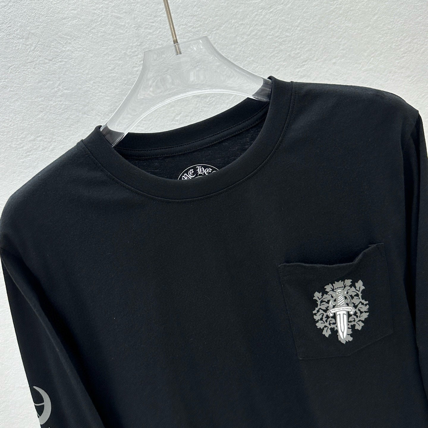 Chrome long sleeve black White