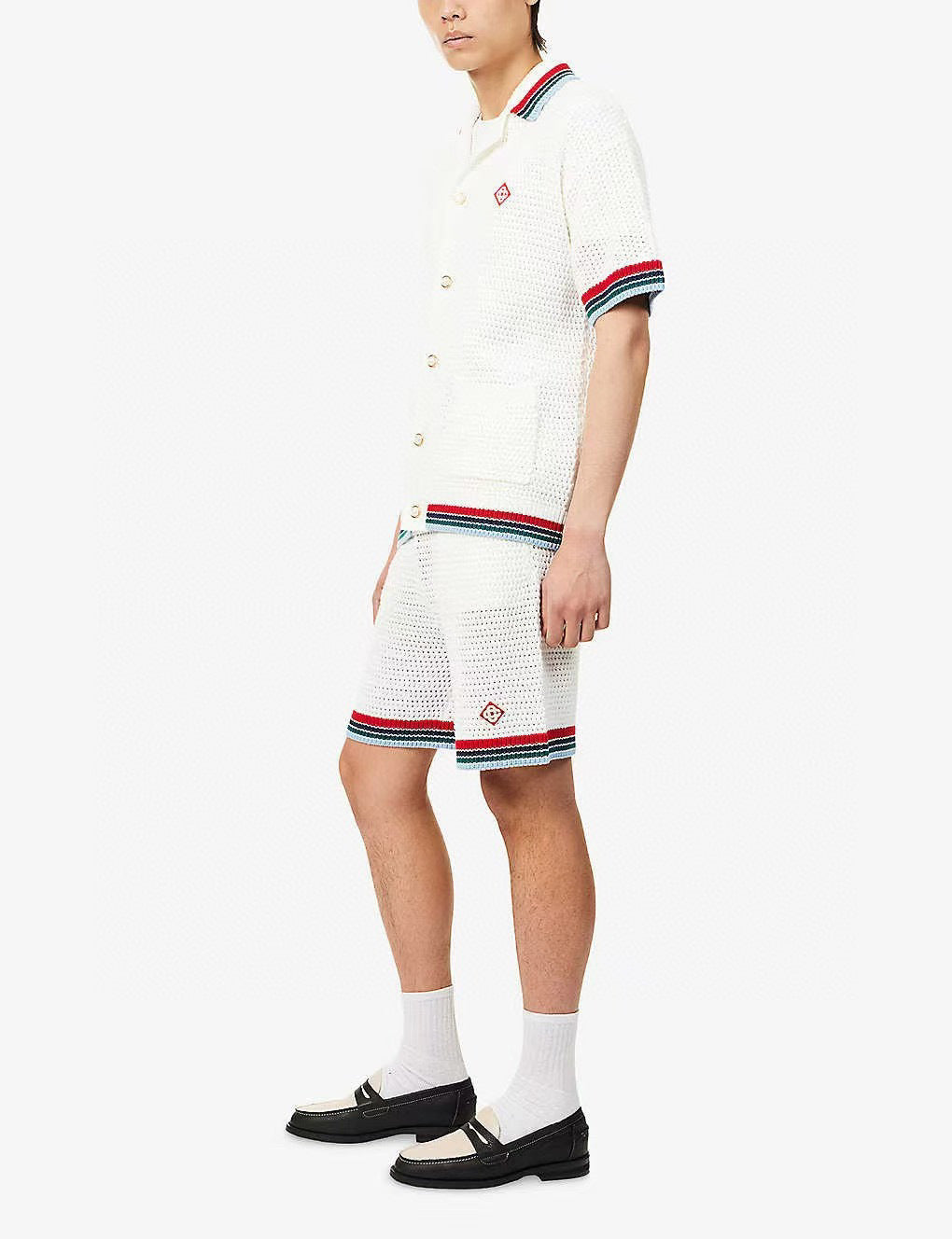 Casa B -Short Gothic Crochet