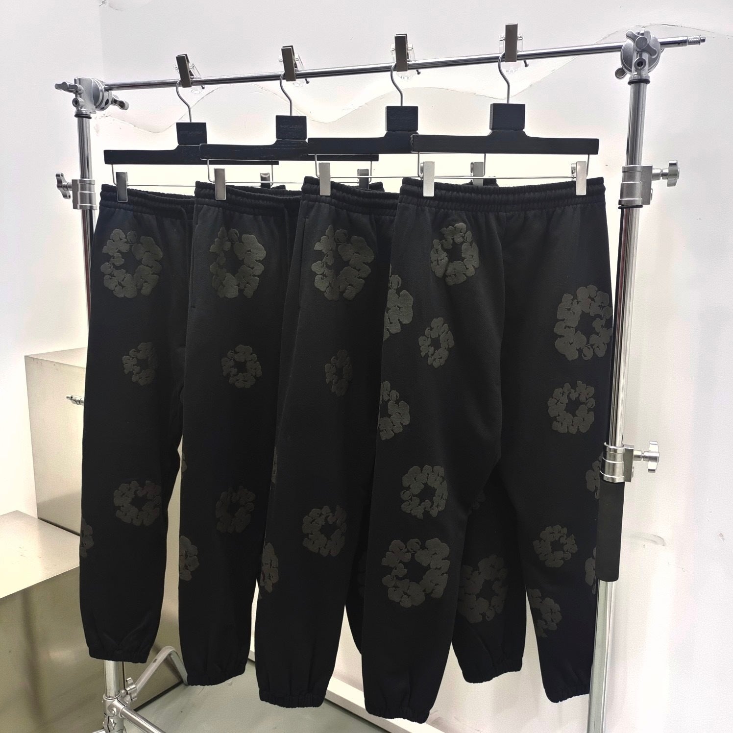 Pantalon Black  Monc DT TEARS