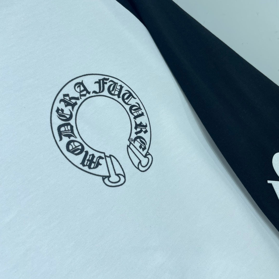 T shirt  Chrome white  black   sleeve