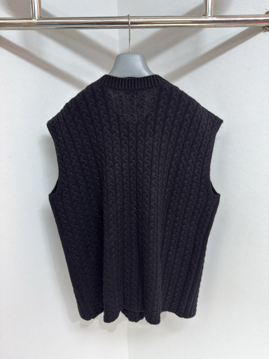 Pull Sans manche Loew Noir  10/10