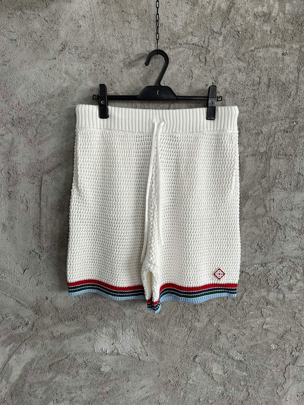 Casa B -Short Gothic Crochet