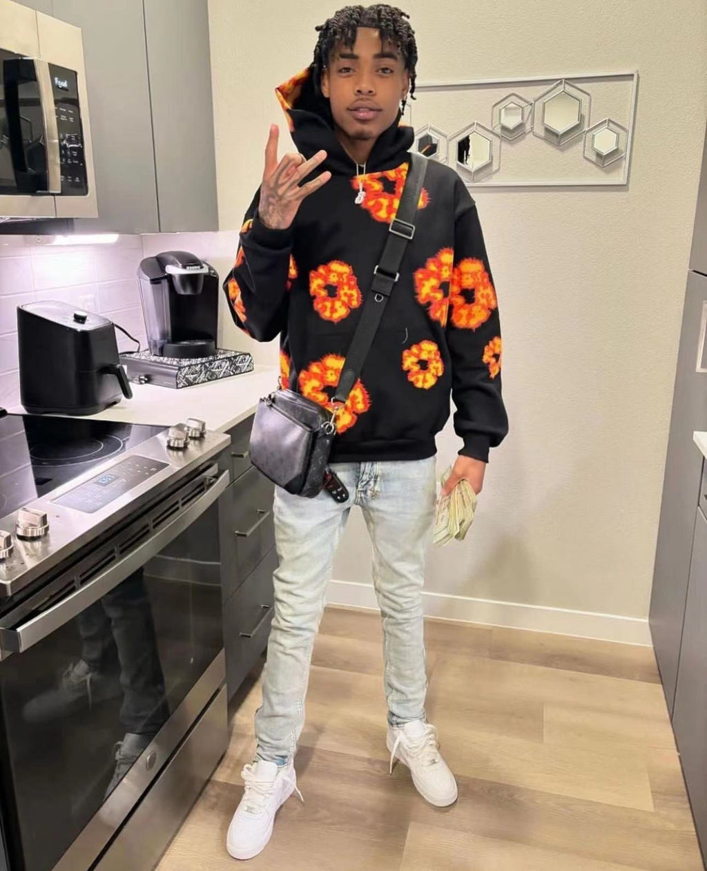 Sweat Black capuche mono DT TEARS KAPOK