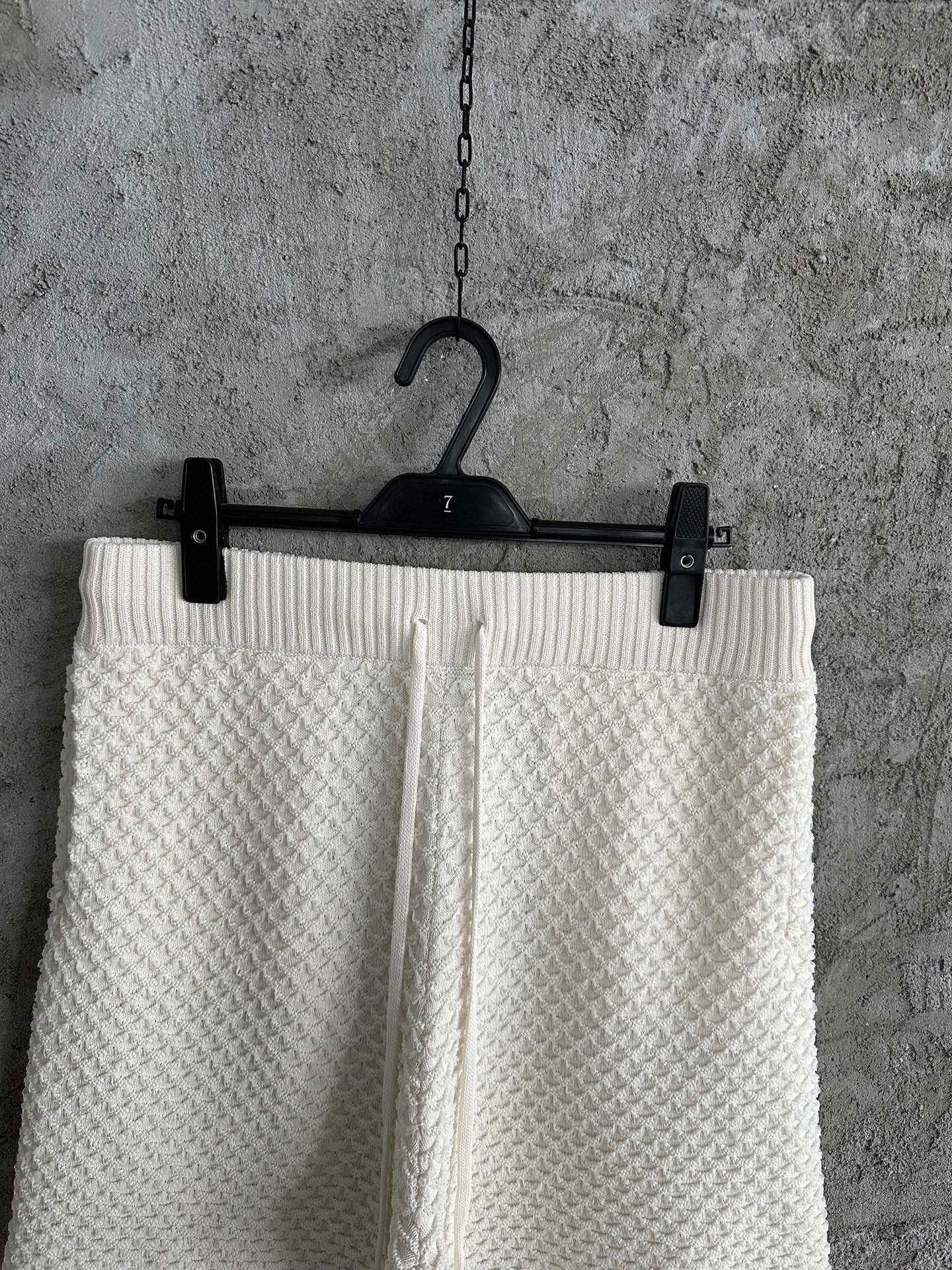 Casa B - Short Gothic  Crochet