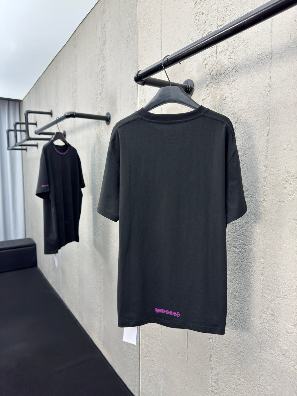 T shirt chrome Black and pink