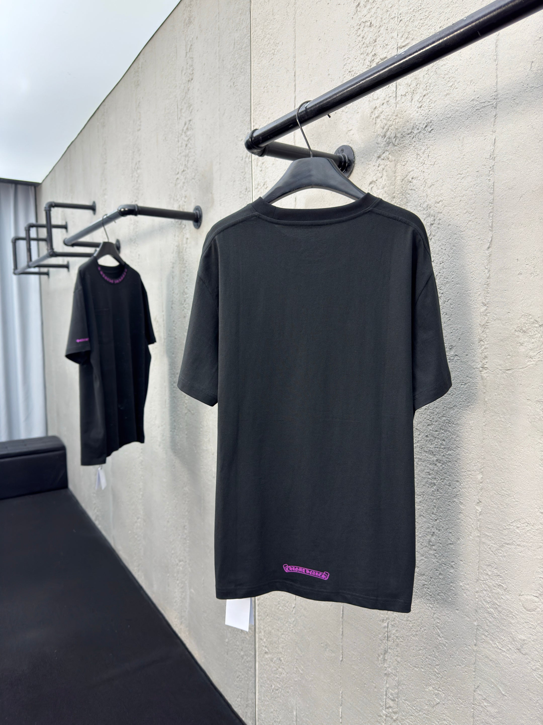 T shirt chrome Black and pink