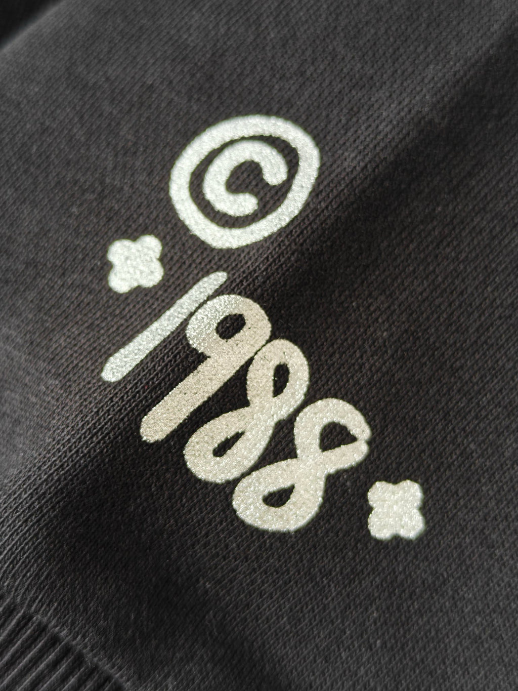 Sweat chrome noir / blanc