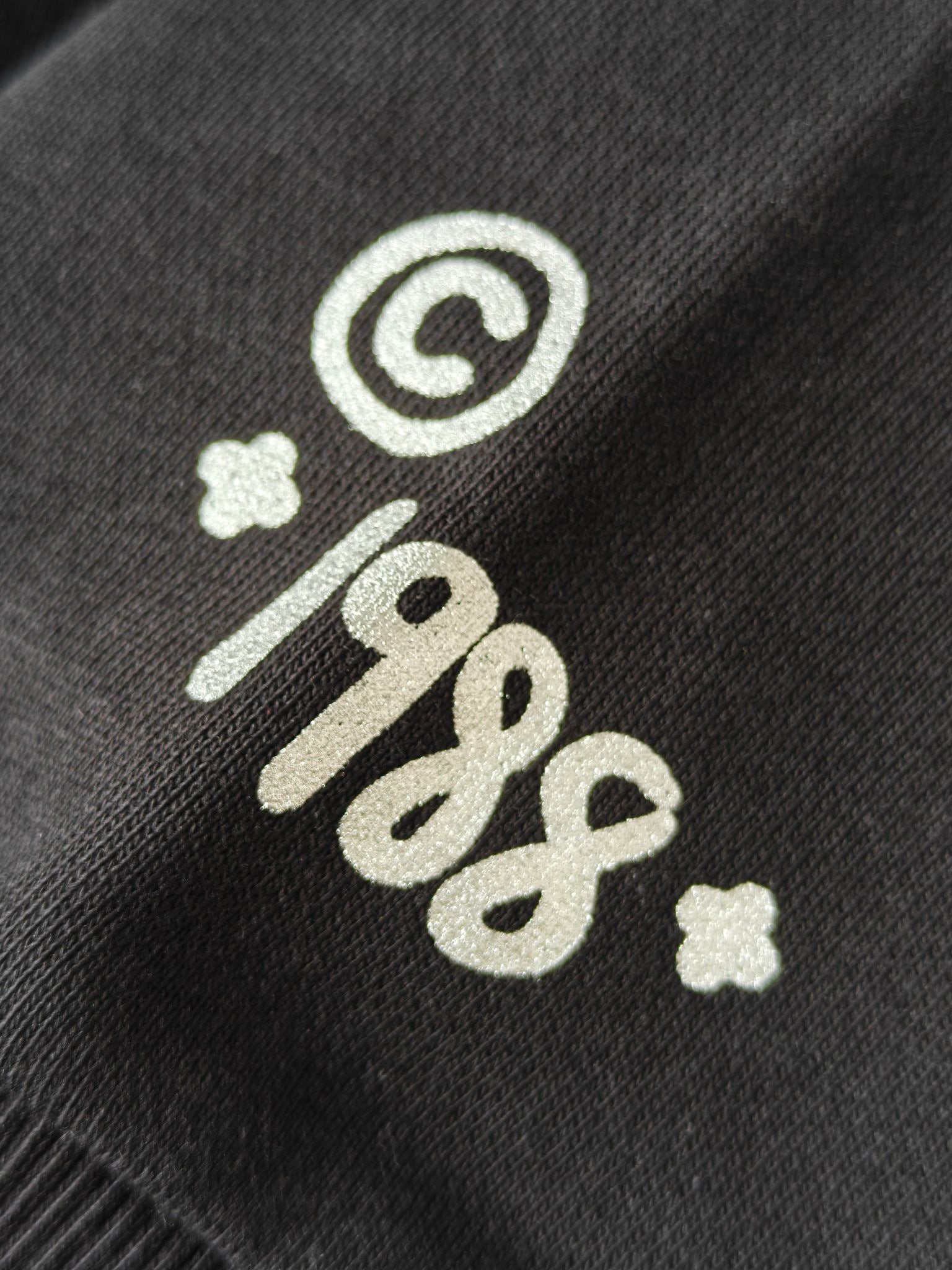 Sweat chrome noir / blanc