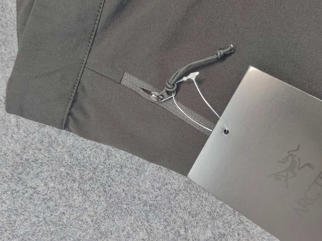 Pantalon Arc Tryx Black