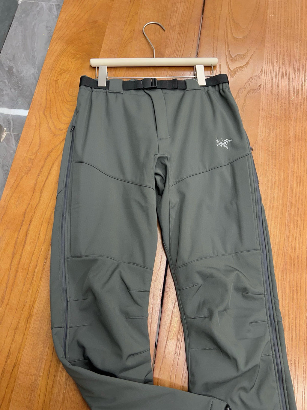 Pantalon Arc Tryx Gris Daytona