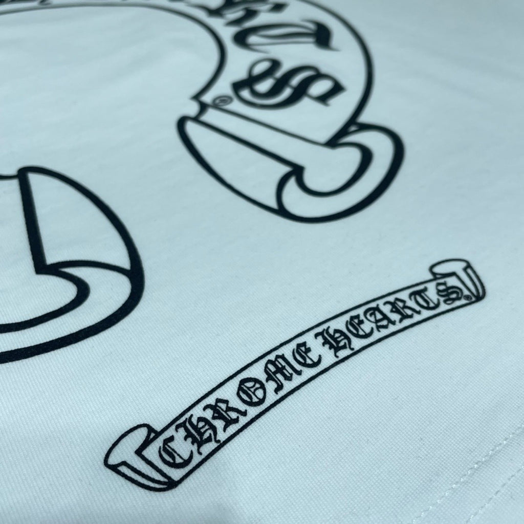 T shirt  Chrome white  black   sleeve