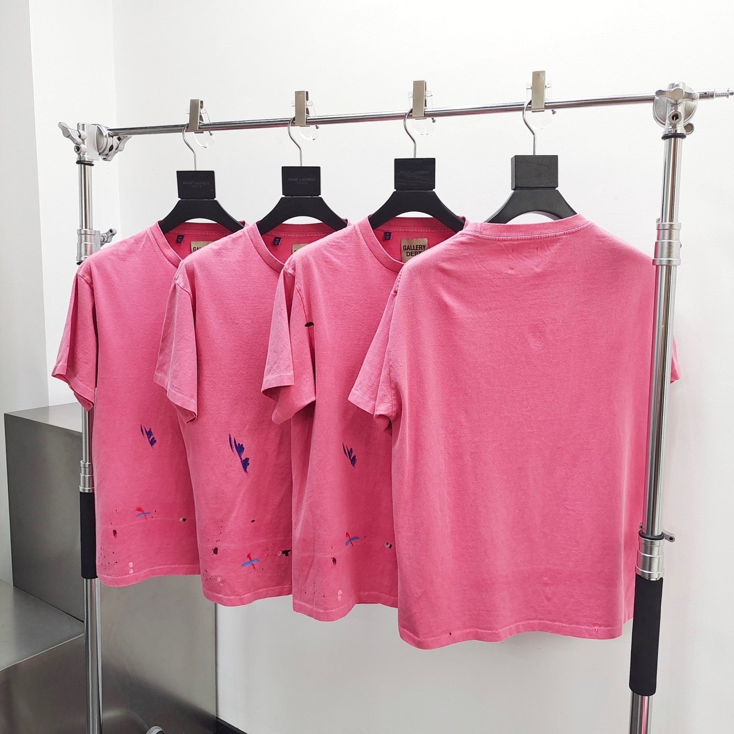 T shirt  Gallery giclé rose