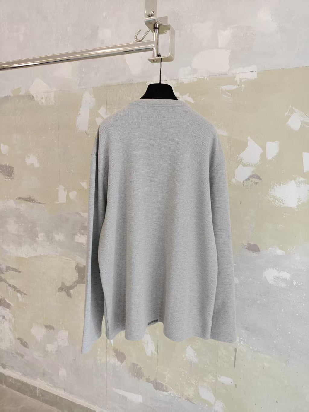 T shirt long sleeves grey