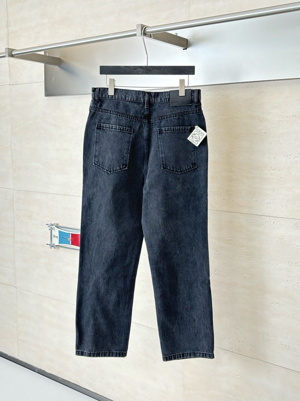 Jean Baggy anagramme black Loew