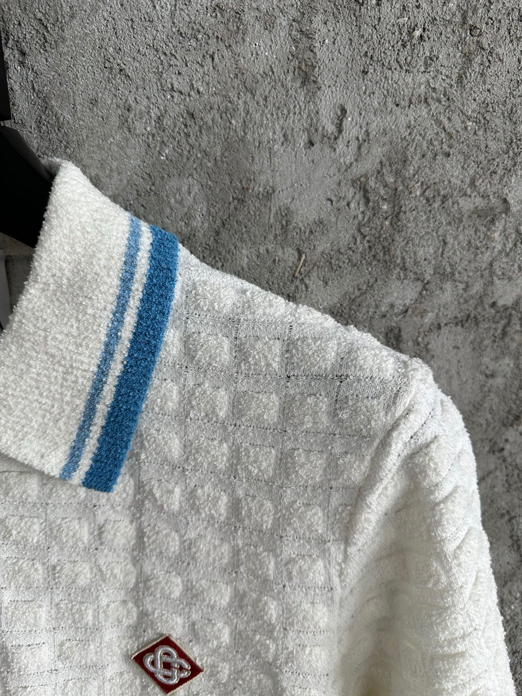 Polo Casa B / Baby blue appliqué à boucle