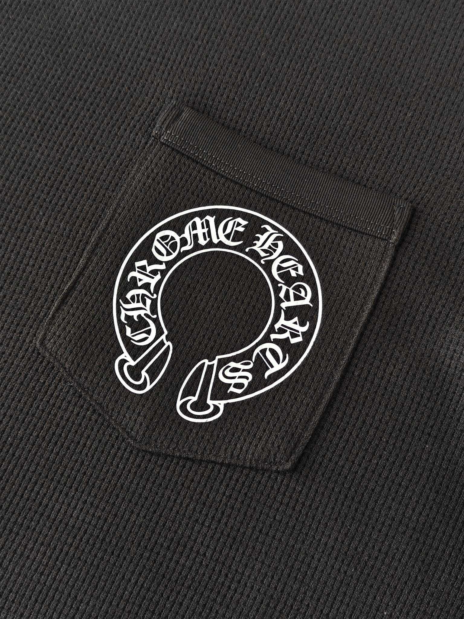 Long sleeves chrome black