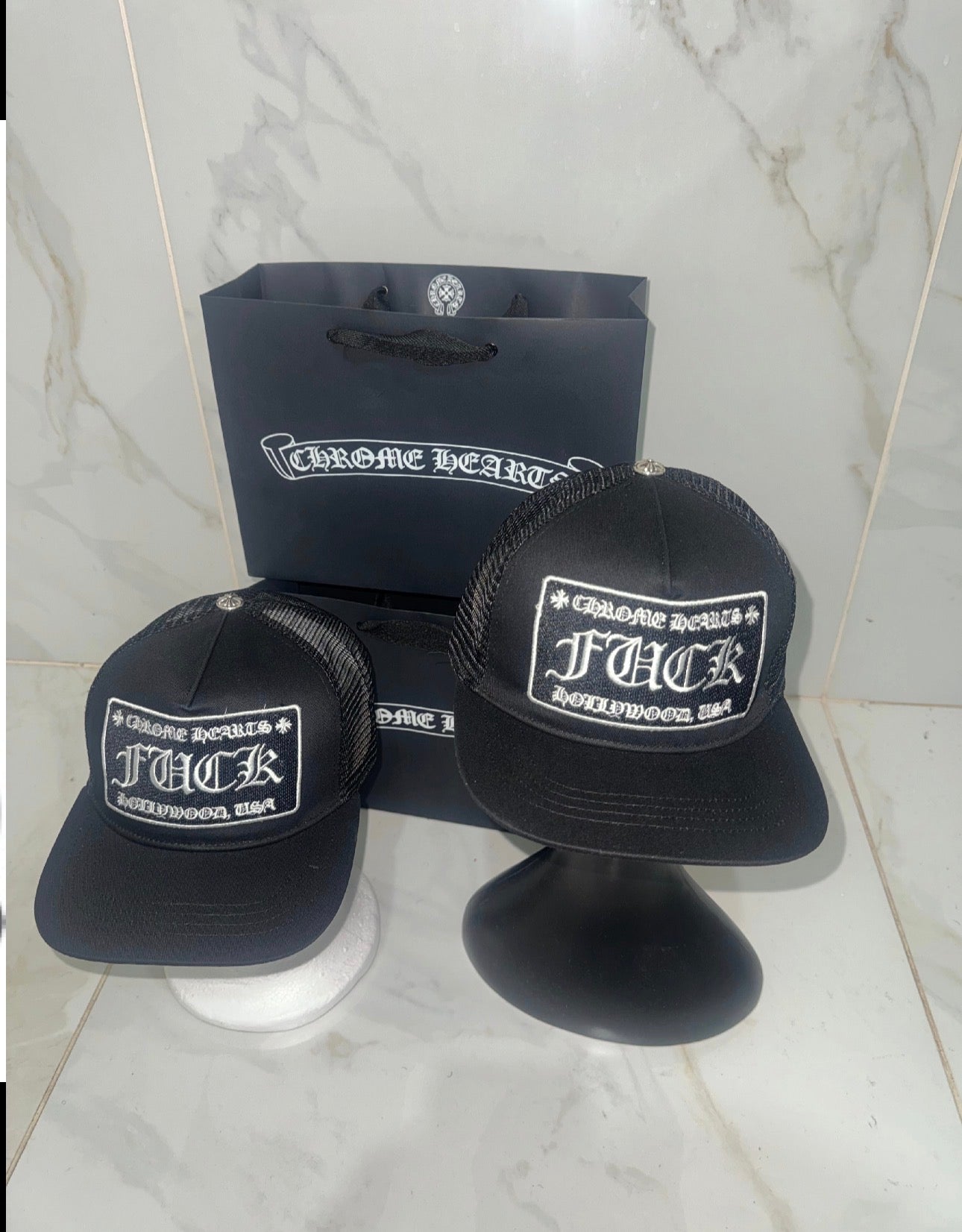 Casquette chrome