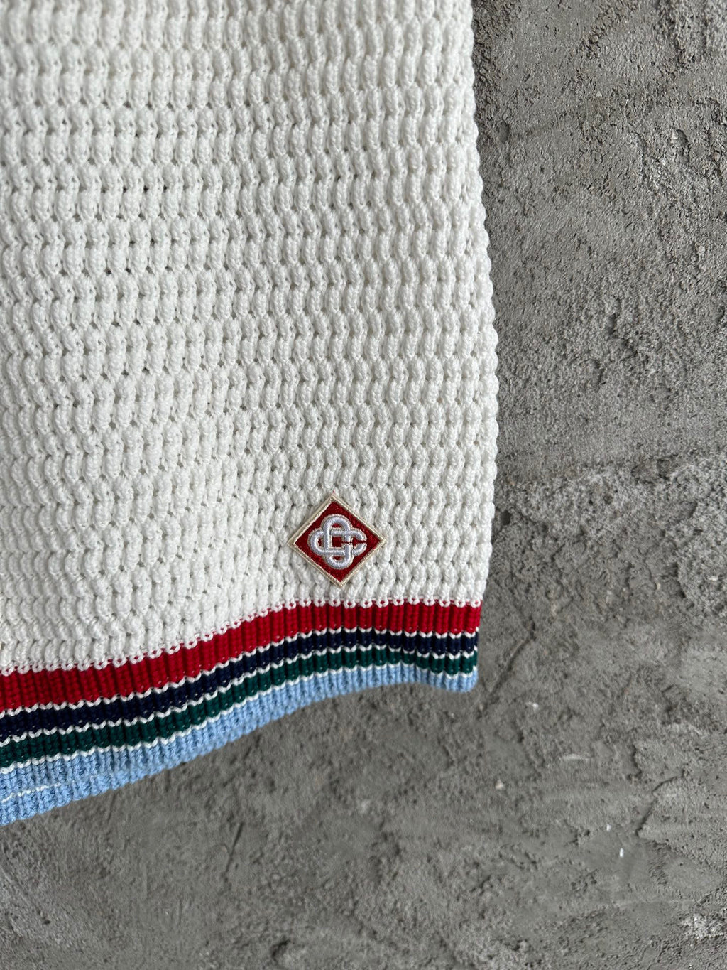 Casa B -Short Gothic Crochet