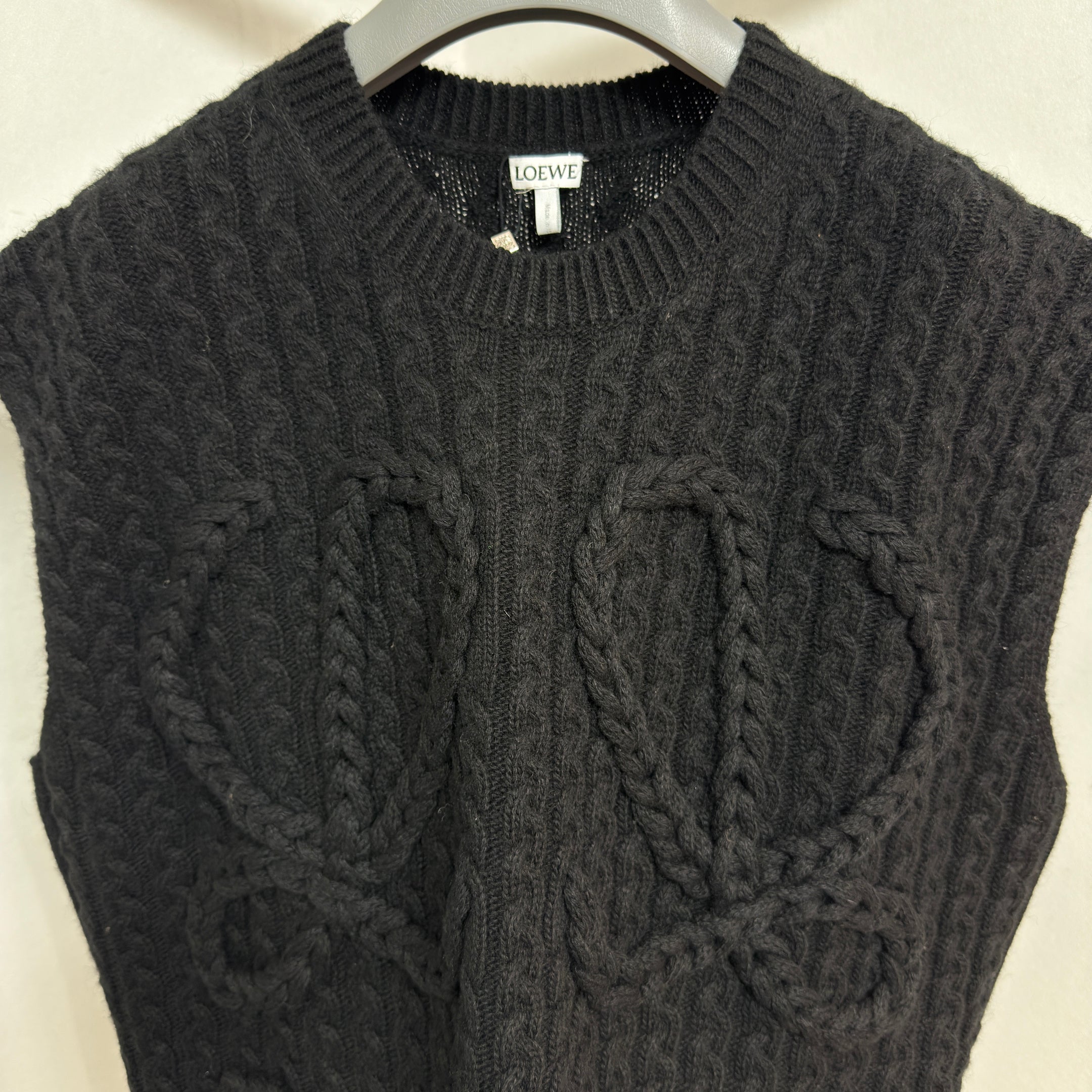 Pull Sans manche Loew Noir  10/10