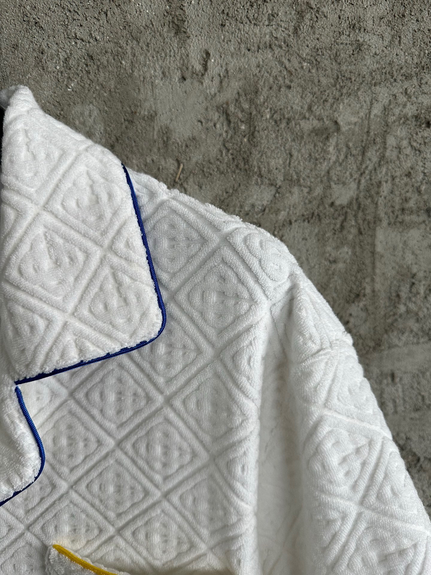 Casa B CHEMISE À MANCHES COURTE BLANCHE TISSU MONOGRAM