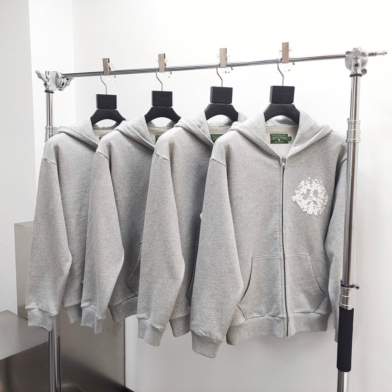 Gilet zippé D.tears grise