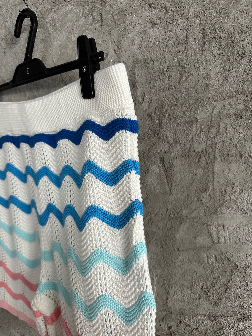 Casa B - Short Gradient Wave Miami