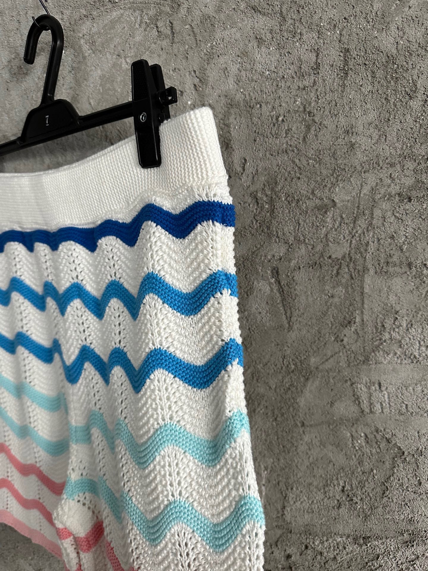 Casa B - Short Gradient Wave Miami