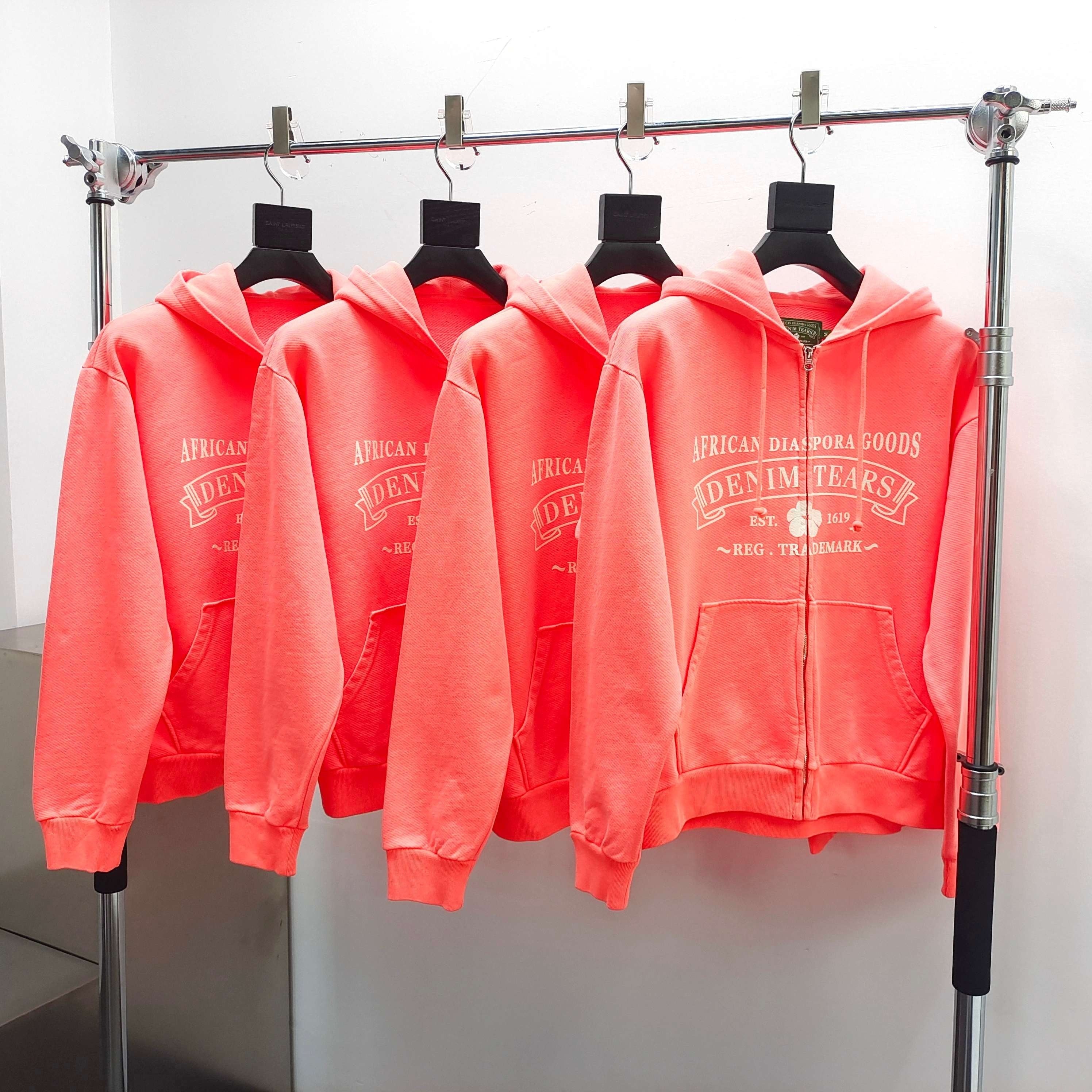 Sweat D tears Saumon