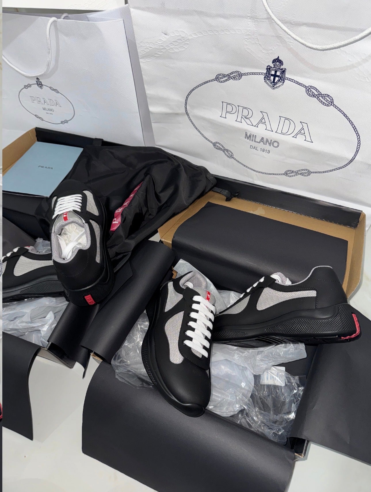 Sneakers america S Cup Black and White édition Gomme V3S