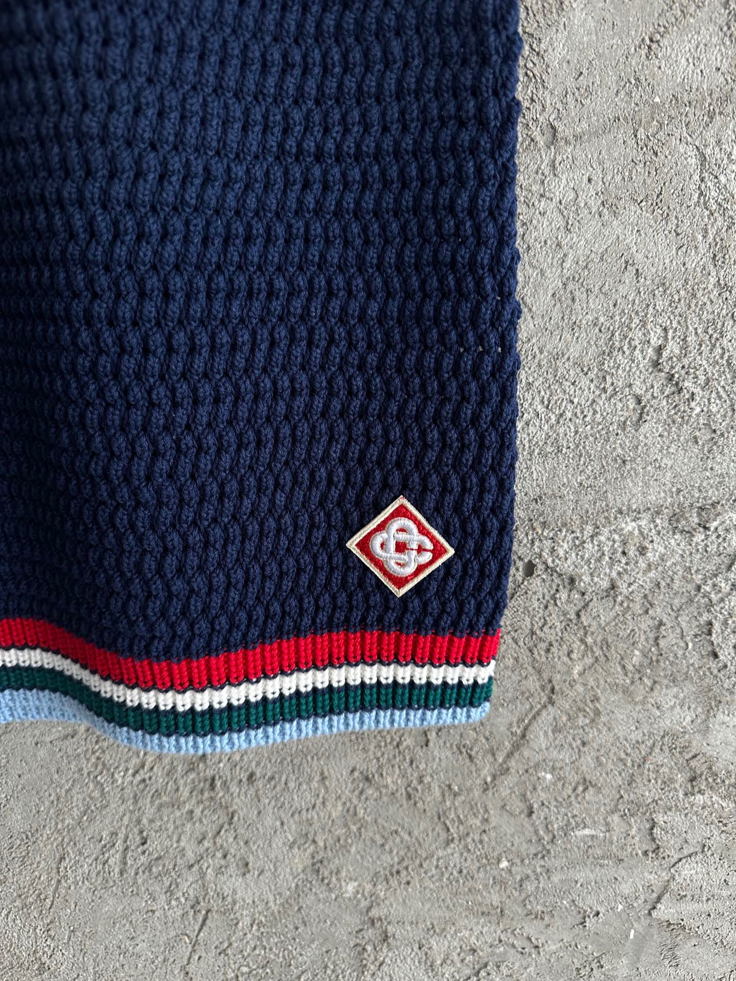 Casa B - Short Gothic  Crochet