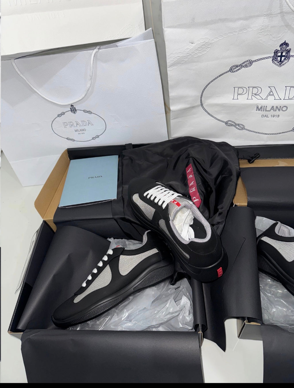 Sneakers america S Cup Black and White édition Gomme V3S