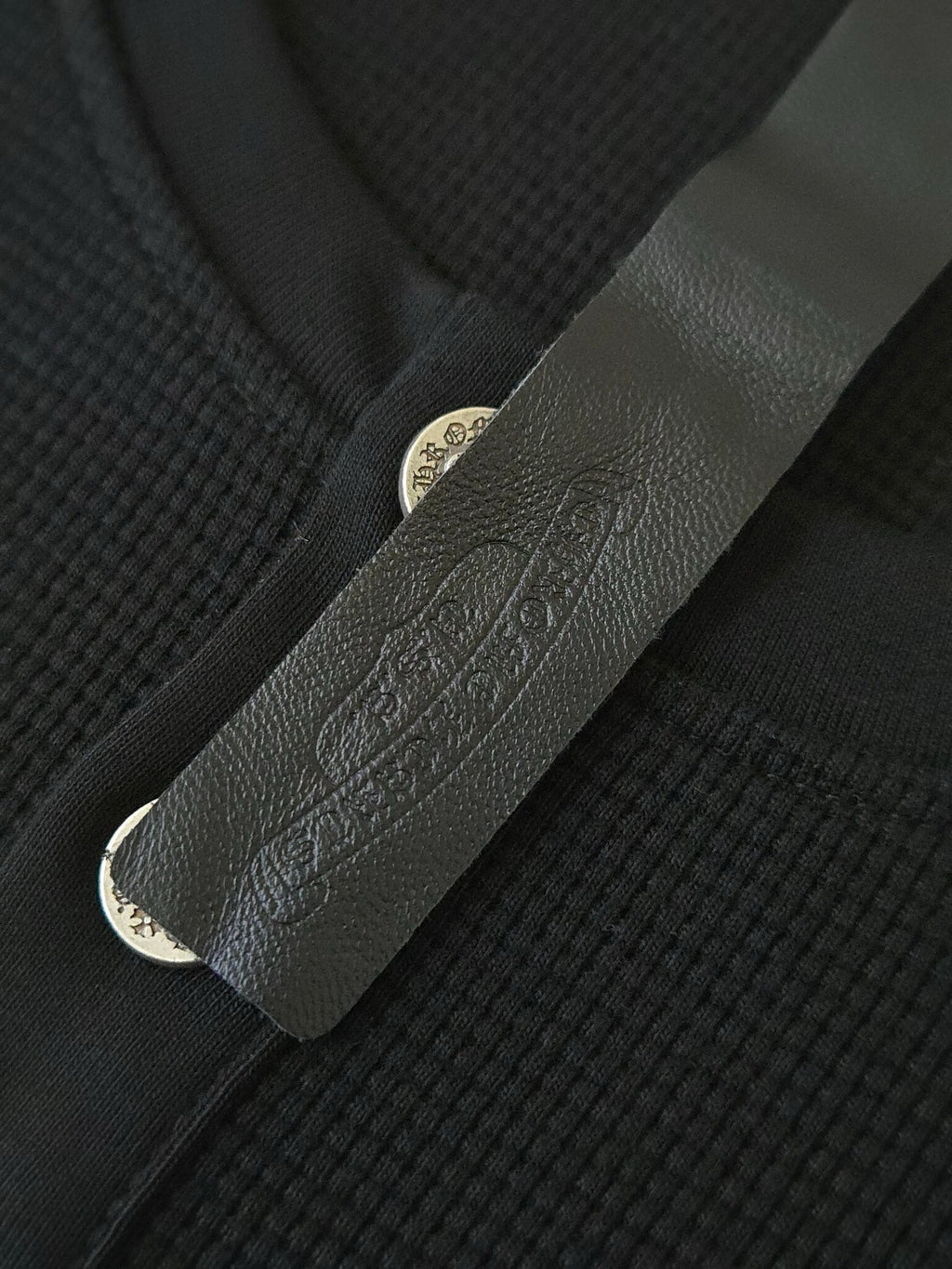 T shirt long sleeves black