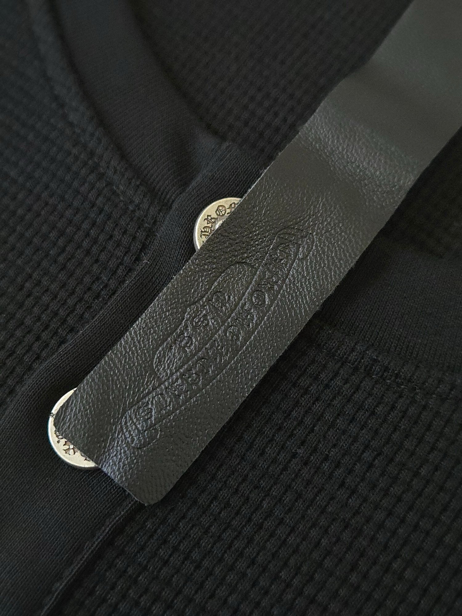 T shirt long sleeves black