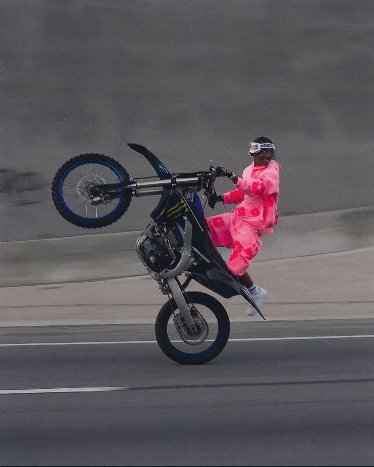 Pantalon Denim.Trs double Pink