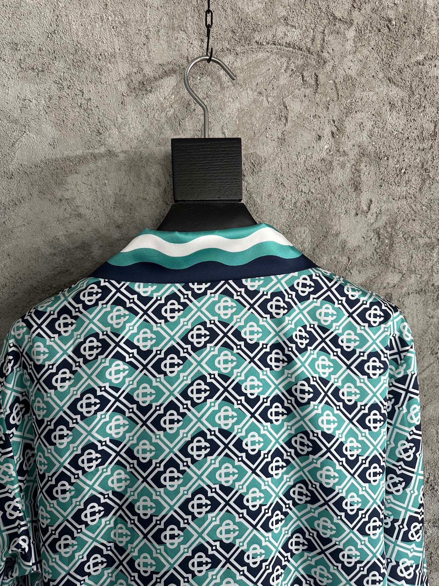 Casa B Exclusive MONOGRAM WAVE LONG SLEEVE SILK SHIRT
