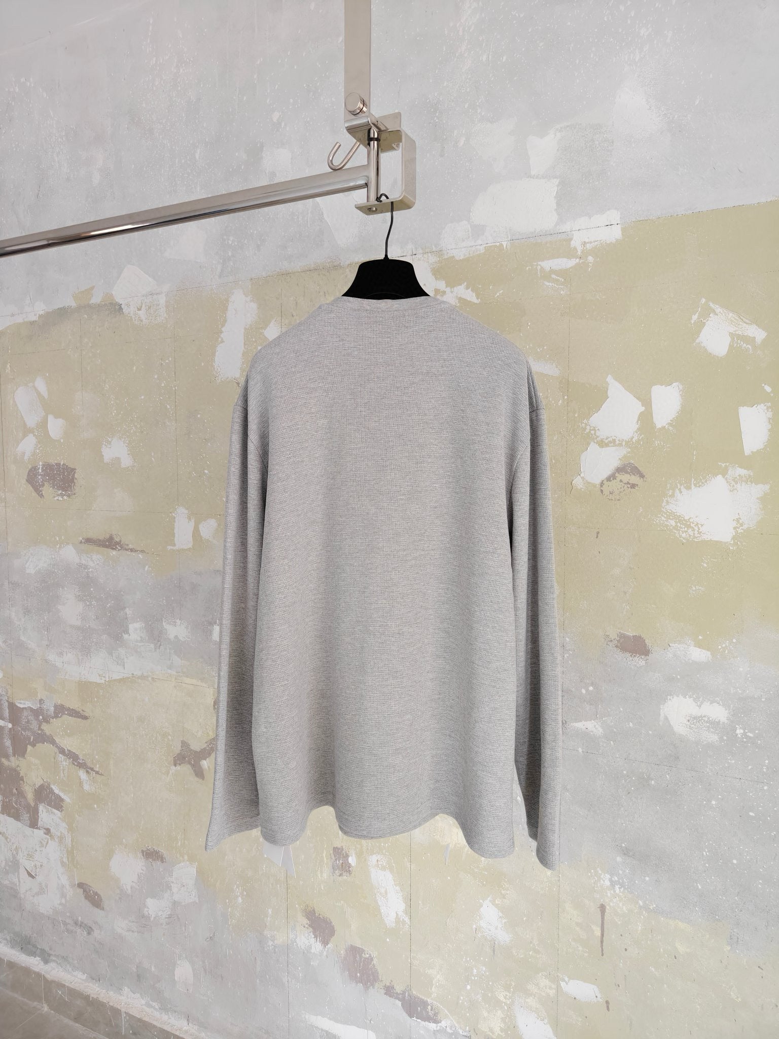 T shirt long sleeves grey