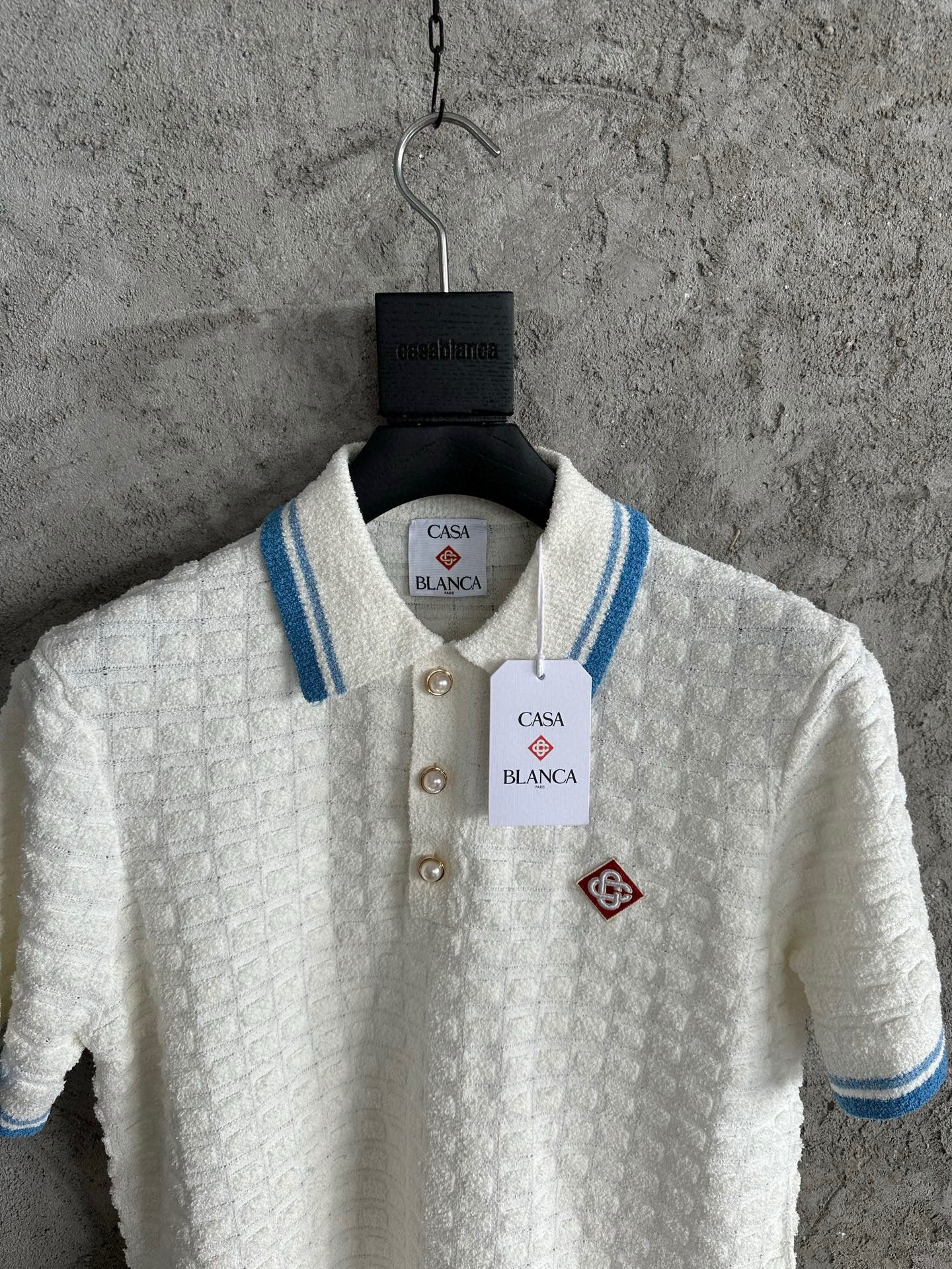Polo Casa B / Baby blue appliqué à boucle